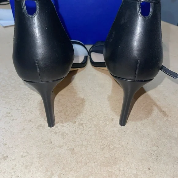 STUART WEITZMAN Amelina 75 Leather Ankle Strap Heel Sandals Black Size 12 US - Picture 6 of 9